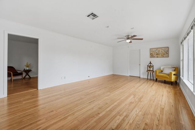 114 Taft Avenue, Cleveland, TX 77327