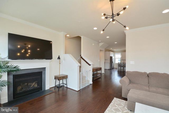 22305 BROADWAY AVE, Clarksburg, MD 20871