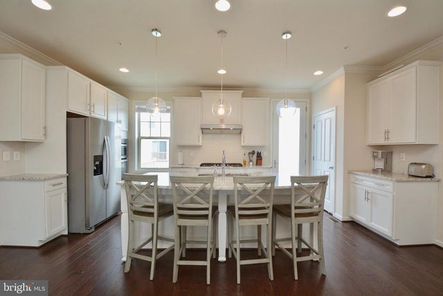 22305 BROADWAY AVE, Clarksburg, MD 20871