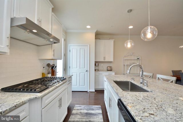 22305 BROADWAY AVE, Clarksburg, MD 20871