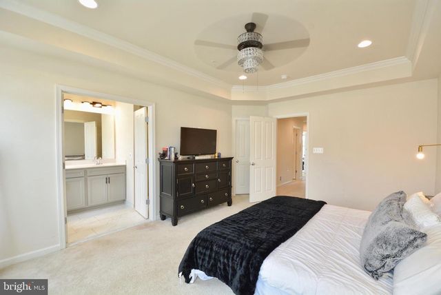 22305 BROADWAY AVE, Clarksburg, MD 20871