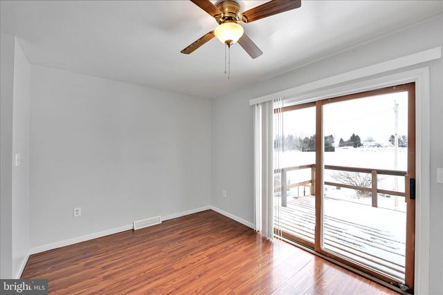 164 LINDA TER, Ephrata, PA 17522