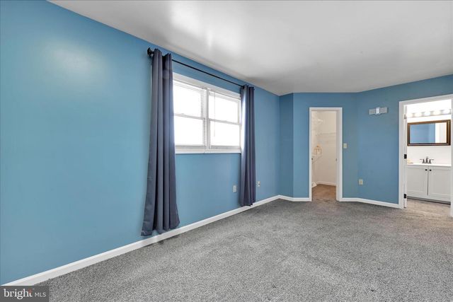 164 LINDA TER, Ephrata, PA 17522