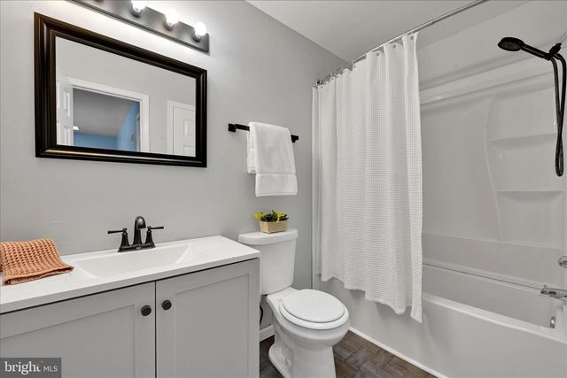 164 LINDA TER, Ephrata, PA 17522