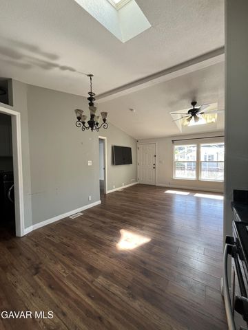 30000 Hasley Canyon Road 31, Castaic, CA 91384
