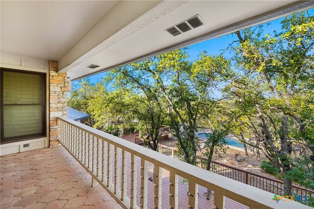 318 Remington Drive, Bergheim, TX 78004