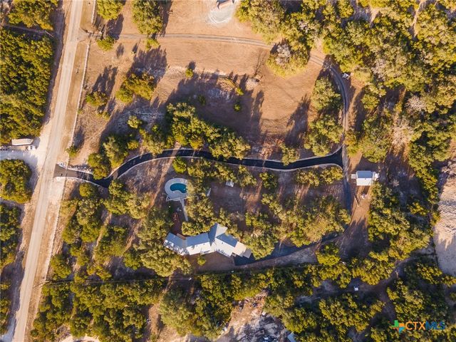 318 Remington Drive, Bergheim, TX 78004