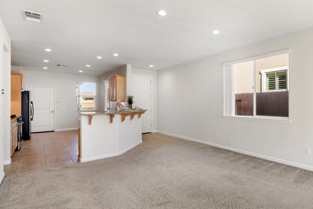 7820 Barnsley Way, Elk Grove, CA 95757