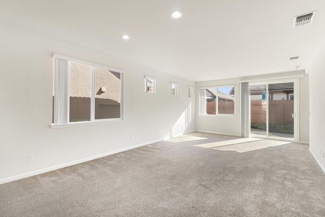 7820 Barnsley Way, Elk Grove, CA 95757