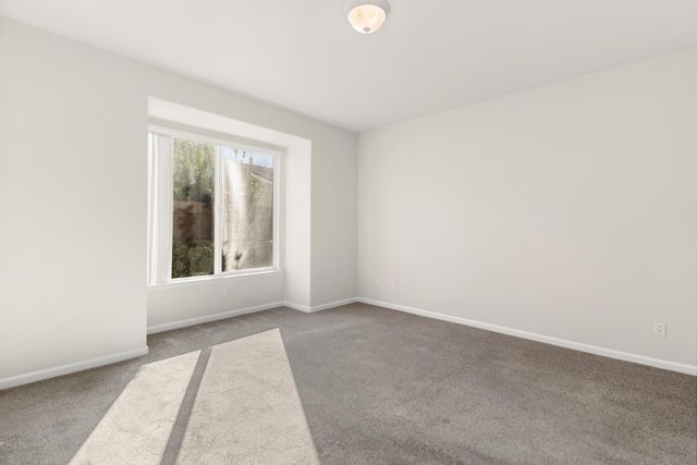 7820 Barnsley Way, Elk Grove, CA 95757