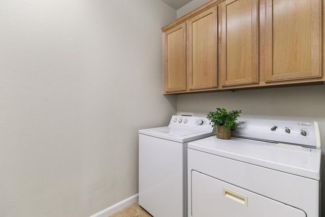 7820 Barnsley Way, Elk Grove, CA 95757