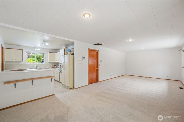 15821 14th Avenue SW, Burien, WA 98166
