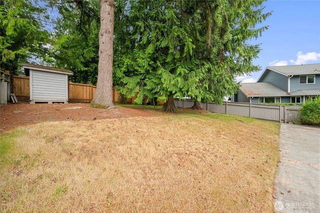 15821 14th Avenue SW, Burien, WA 98166