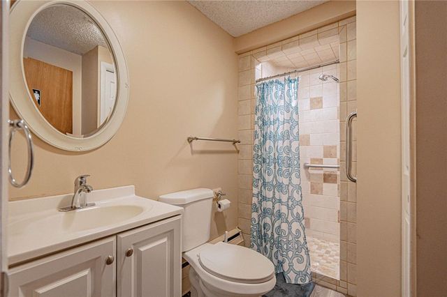 172 Grouse Drive, Moore Twp, PA 18014