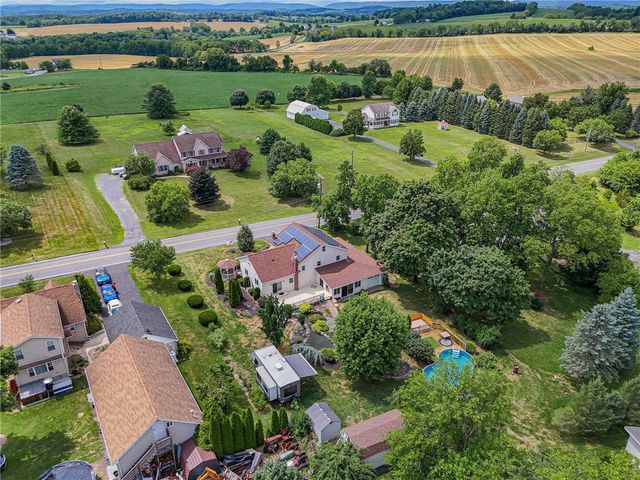 172 Grouse Drive, Moore Twp, PA 18014