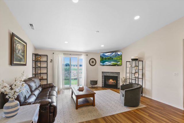 6725 S West Terrace St, Cheney, WA 99004
