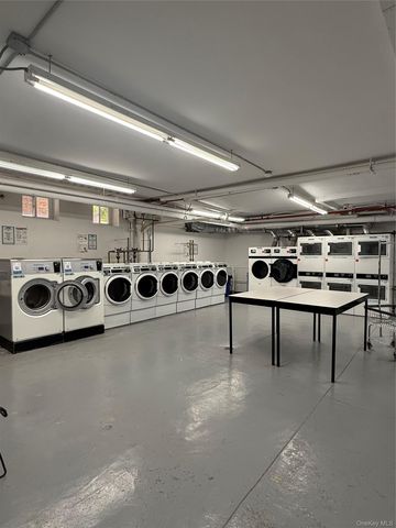 42-22 Ketcham Street 3E, Elmhurst, NY 11373