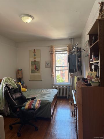 42-22 Ketcham Street 3E, Elmhurst, NY 11373