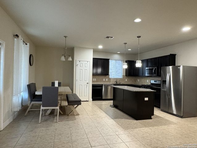 1422 Kedros, San Antonio, TX 78245