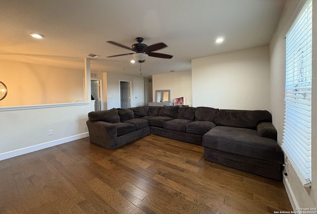 1422 Kedros, San Antonio, TX 78245