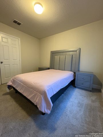1422 Kedros, San Antonio, TX 78245