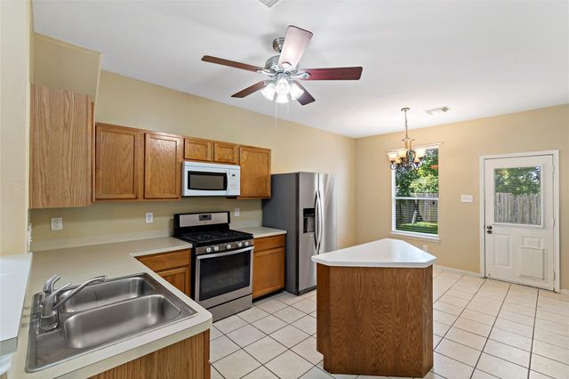 5425 Jefferson Street, Pearland, TX 77584