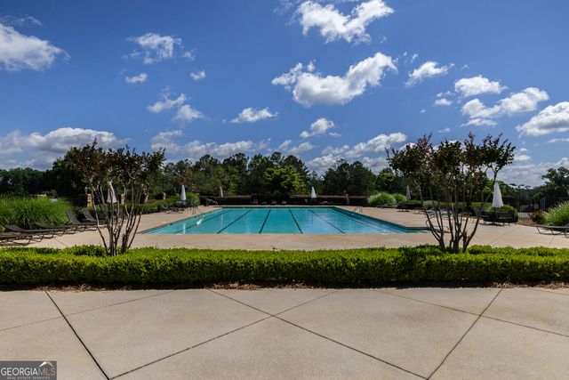 607 Forest Pointe Drive, Forsyth, GA 31029