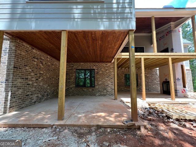 607 Forest Pointe Drive, Forsyth, GA 31029