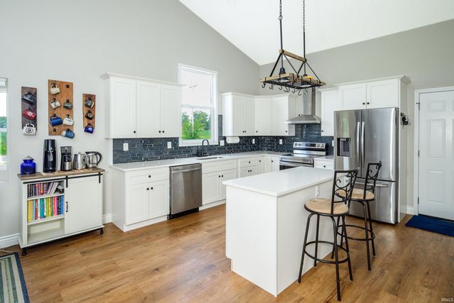 4625 W Gifford Road, Bloomington, IN 47403