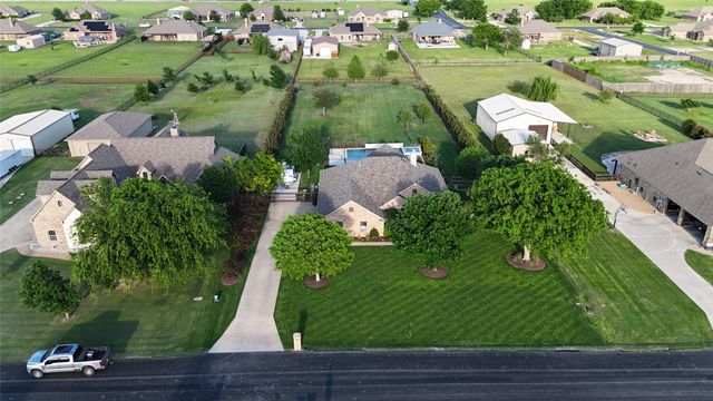 5541 Virginia Drive, Justin, TX 76247