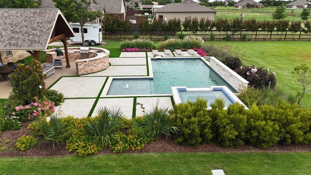 5541 Virginia Drive, Justin, TX 76247