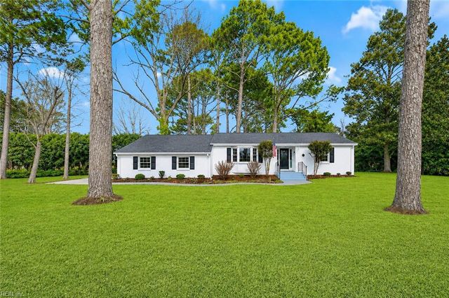 2300 Plantation DR, Virginia Beach, VA 23454