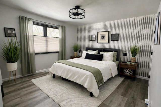 9272 11th AVENUE, Pleasant Prairie, WI 53158