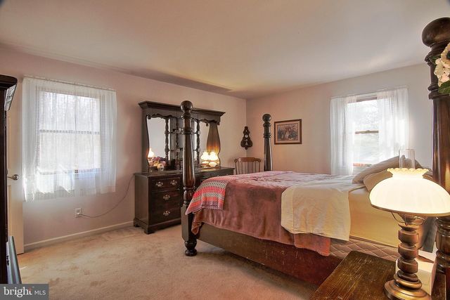 169 HENRY RD, Barto, PA 19504