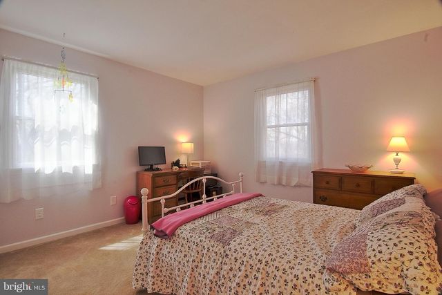 169 HENRY RD, Barto, PA 19504
