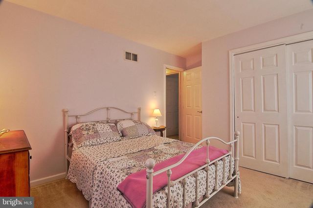 169 HENRY RD, Barto, PA 19504