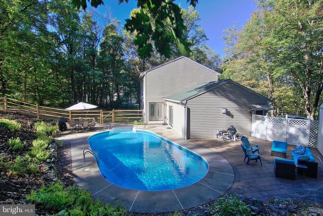 169 HENRY RD, Barto, PA 19504