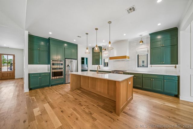 6342 N Blue Sage Drive, Owasso, OK 74055