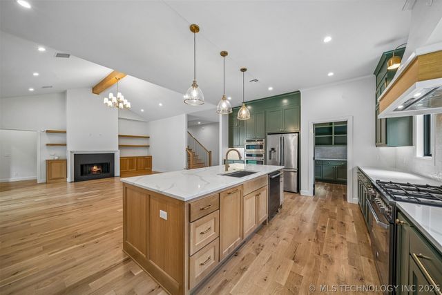 6342 N Blue Sage Drive, Owasso, OK 74055