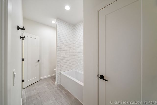 6342 N Blue Sage Drive, Owasso, OK 74055