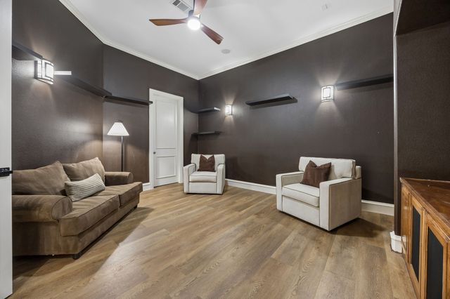 1032 Bentwater Parkway, Grand Prairie, TX 75104