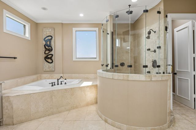 1032 Bentwater Parkway, Grand Prairie, TX 75104