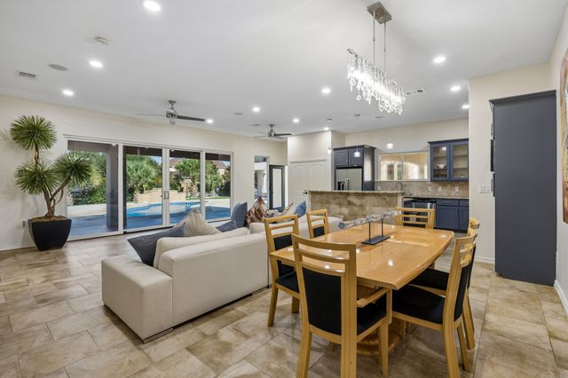 1032 Bentwater Parkway, Grand Prairie, TX 75104