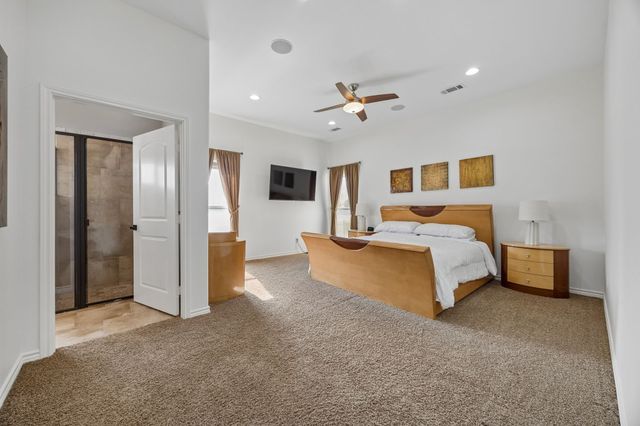1032 Bentwater Parkway, Grand Prairie, TX 75104