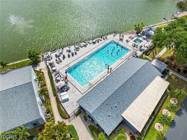 9540 Green Cypress LN 10-B2, Fort Myers, FL 33905