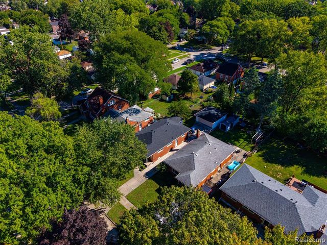 8300 Virgil Street, Dearborn Heights, MI 48127