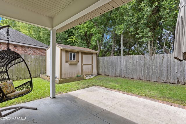 403 Wind Haven Lane, Lafayette, LA 70506