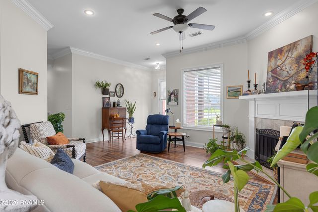 403 Wind Haven Lane, Lafayette, LA 70506