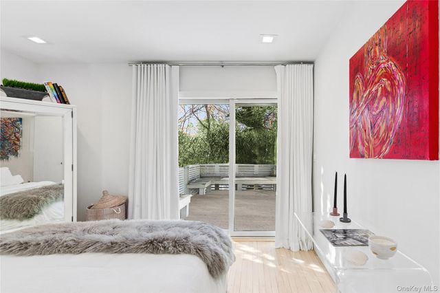 8 Ocean Lane, Amagansett, NY 11930