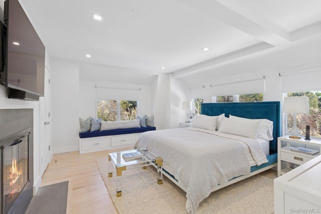 8 Ocean Lane, Amagansett, NY 11930